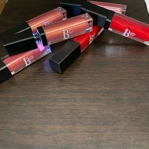 Sexy, chic, smooth, fashion forward lipgloss.